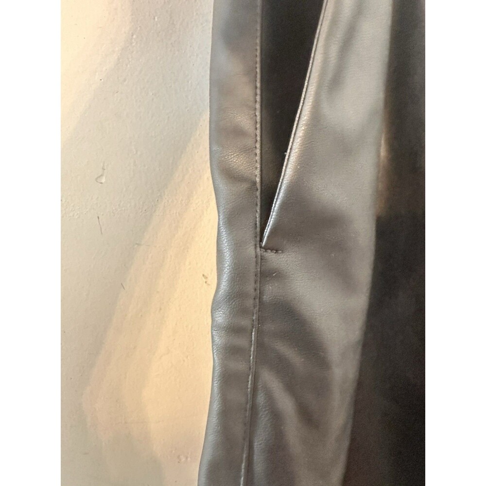 NWT Old Navy Women’s Faux Leather High Rise Billie Straight Leg Pants Large - Picture 7 of 13